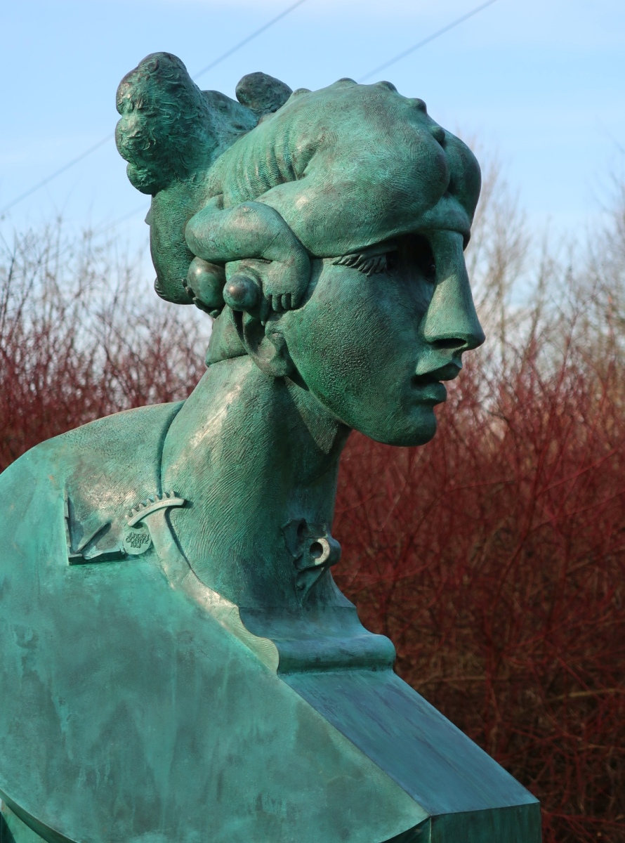 Skulptur „Resonanz“ von Jürgen Goertz 